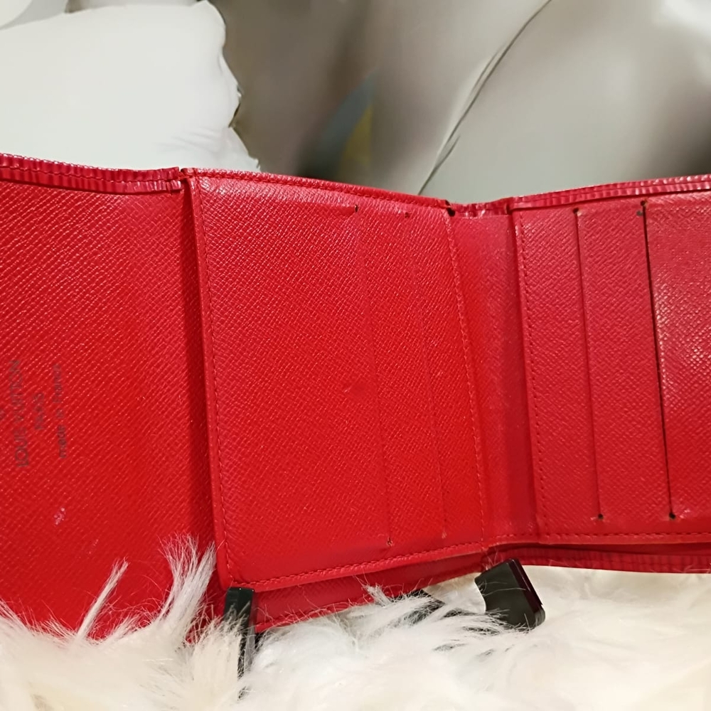 Louis Vuitton Red Epi Leather Wallet - Picture 2 of 7